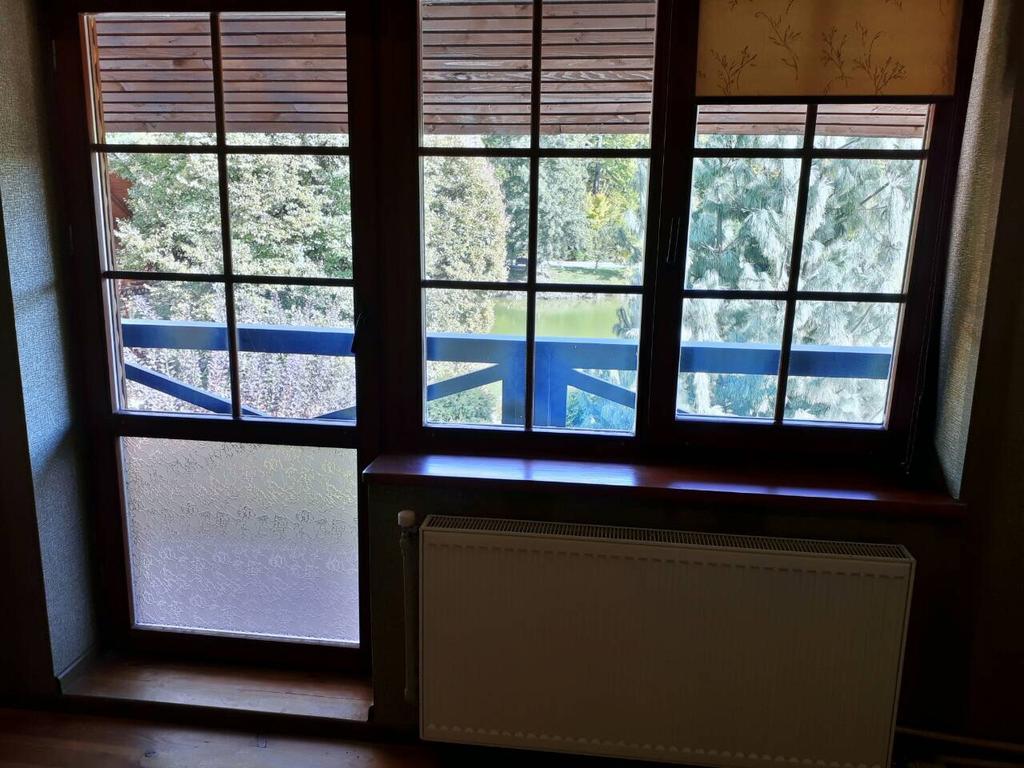 乌日霍罗德 Rancho 555旅馆 外观 照片
